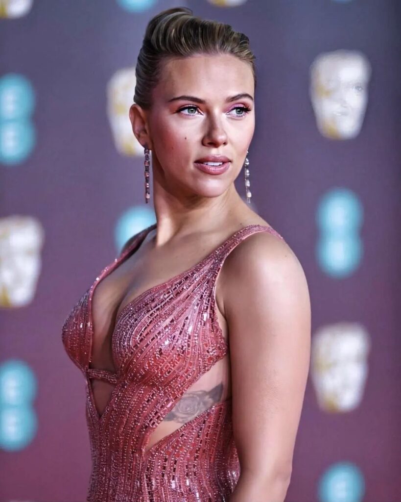 Scarlett Johansson Wiki Biography - Height, Net Worth, Age, Family, Affair, and More